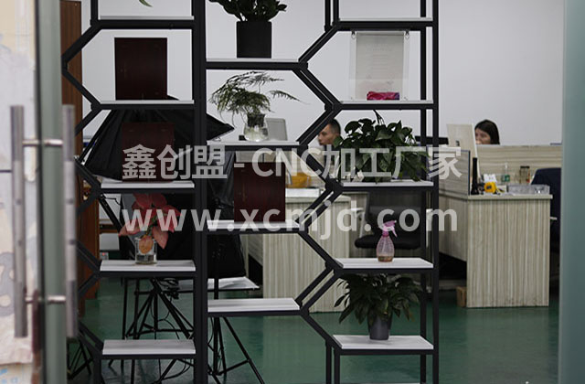 大家為何選擇五軸CNC加工中心，有哪些優勢？